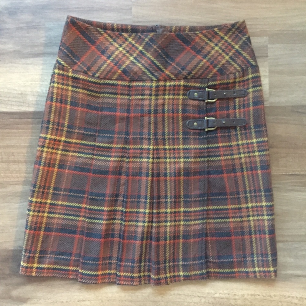 NWOT Adagio mini skirt. Size 8.